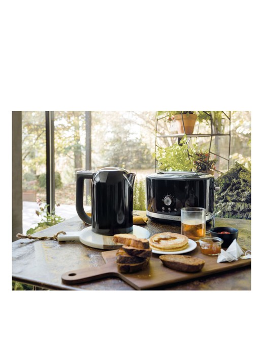 KitchenAid Artisan waterkoker 1,25 liter 5KEK1222EOB - Onyx Zwart - detail 2 diepzwart