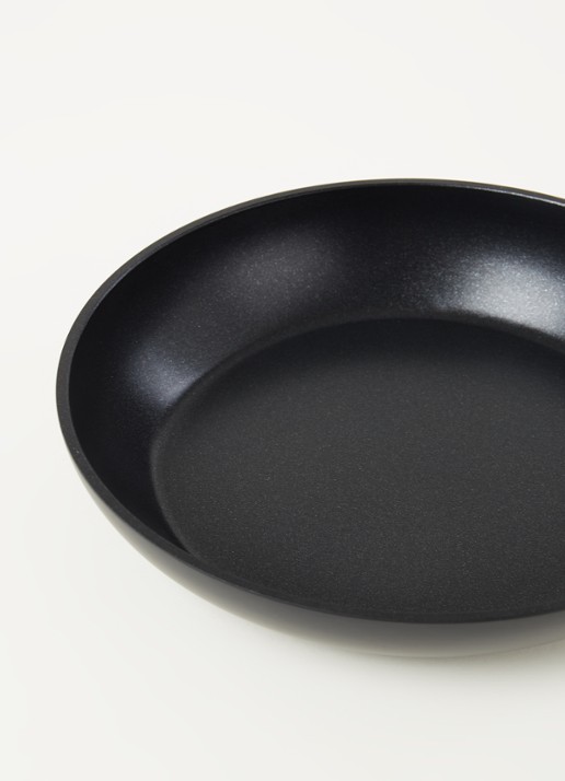 KitchenAid Classic Forged koekenpan Ø20 cm - detail zwart