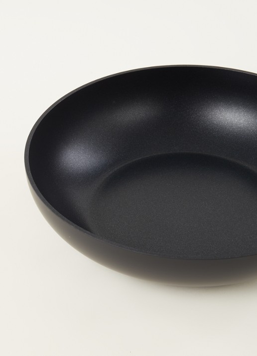 KitchenAid Classic Forged wokpan Ø28 cm - detail 2 zwart