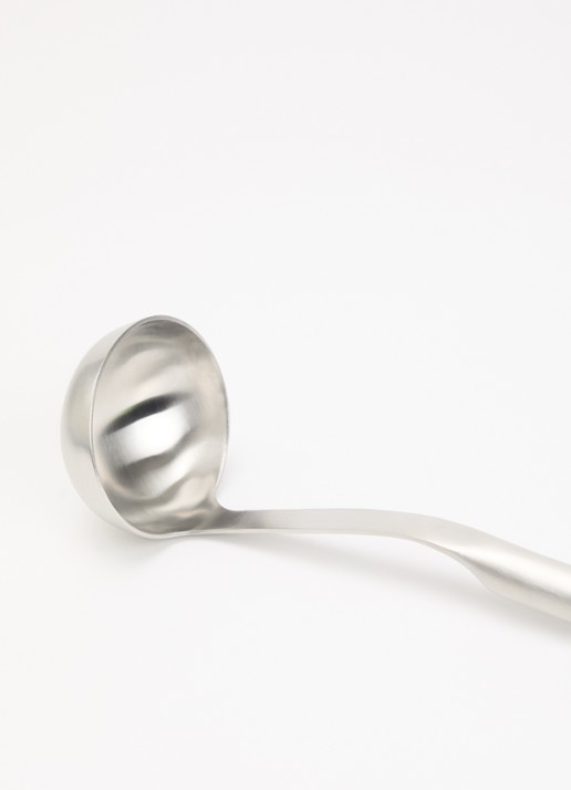 KitchenAid Ladle soeplepel 32 cm  - voorkant 2 zilver
