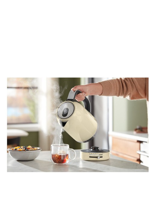KitchenAid Waterkoker 1,7 liter - 5KEK1701EAC - detail 4 vanillegeel