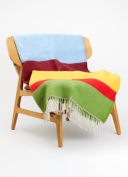 Klippan Arty plaid van wol 130 x 200 cm - voorkant 2 geel