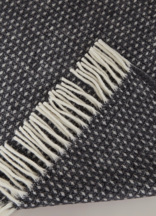 Klippan Knut plaid 130 x 200 cm - detail donkergrijs
