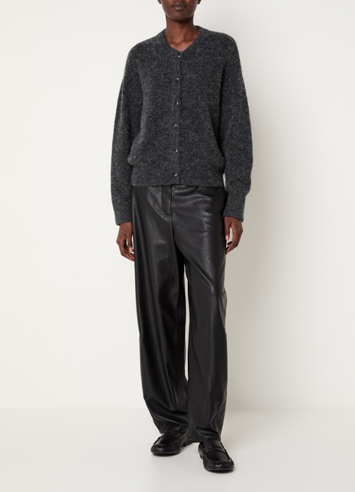 Knit-ted Britney grofgebreid vest met ronde hals - voorkant 4 antraciet