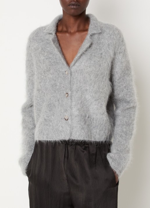 Knit-ted Sherman grofgebreid vest met kraag - detail 3 lichtgrijs