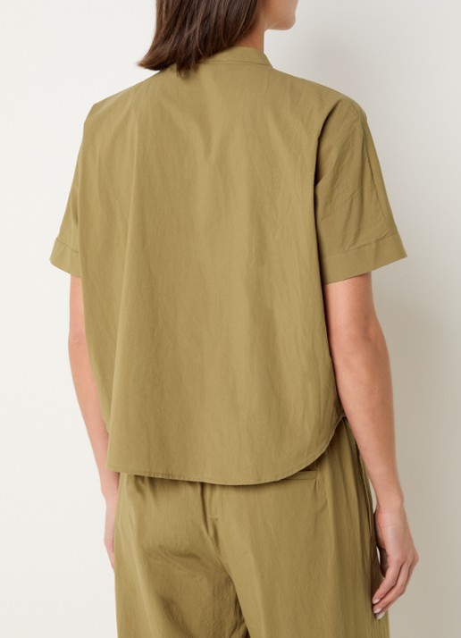 Knit-ted Shorty blouse met borstzak - achterkant 3 khaki