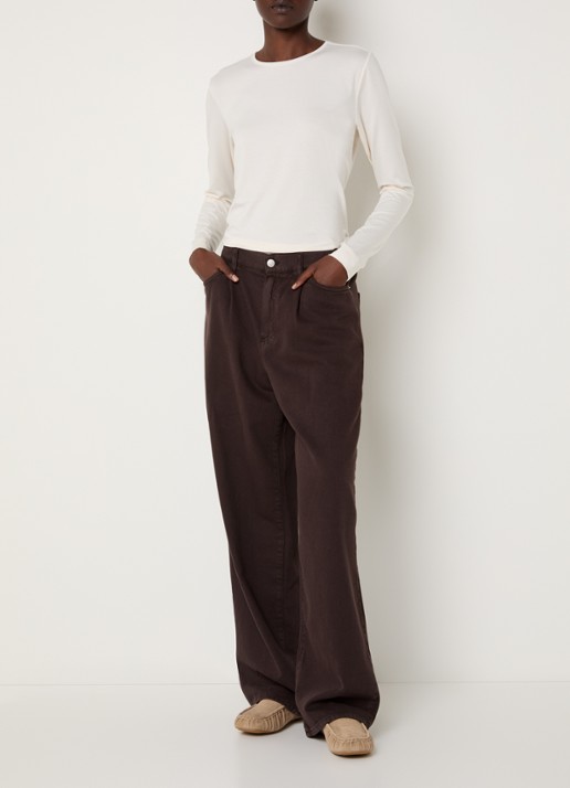 Knit-ted Zoe top met ronde hals - voorkant 3 gebroken wit