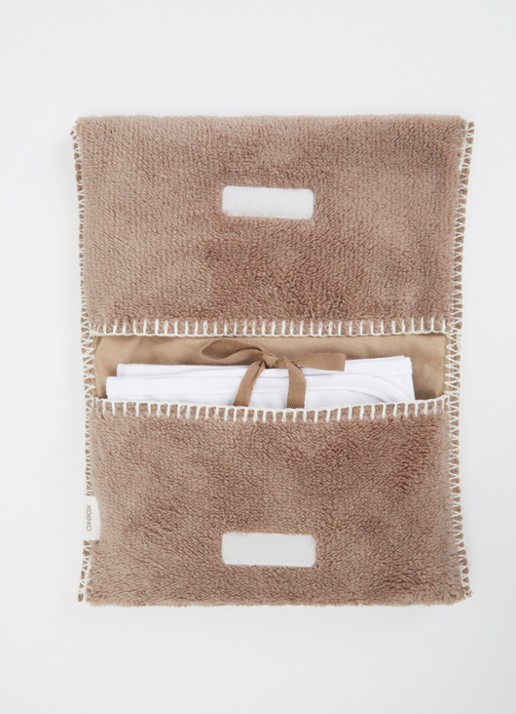 Koeka Nappy clutch met verschoningsmat - voorkant 2 lichtbruin