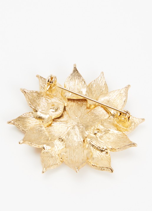 Kroonjuweeltjes Magnolia Bloem broche verguld - detail goud