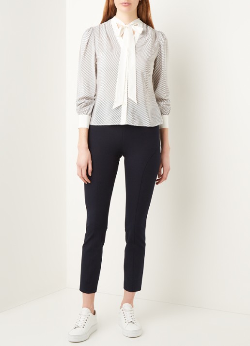 L.K.Bennett Georgia blouse van zijde met strikkraag en streepprint - voorkant 2 gebroken wit