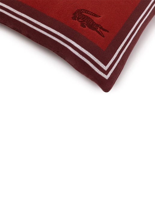Lacoste Frame sierkussenhoes 45 x 45 cm - voorkant 3 donkerrood