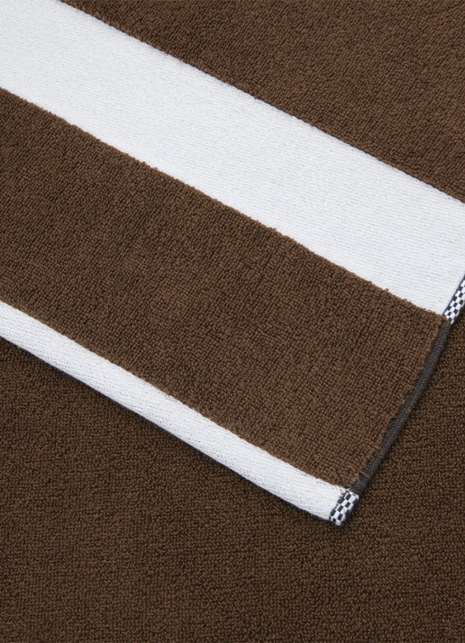 Lacoste L Casual badlaken - 450 gr/m2 - 70 x 140 cm - achterkant hazelnootbruin