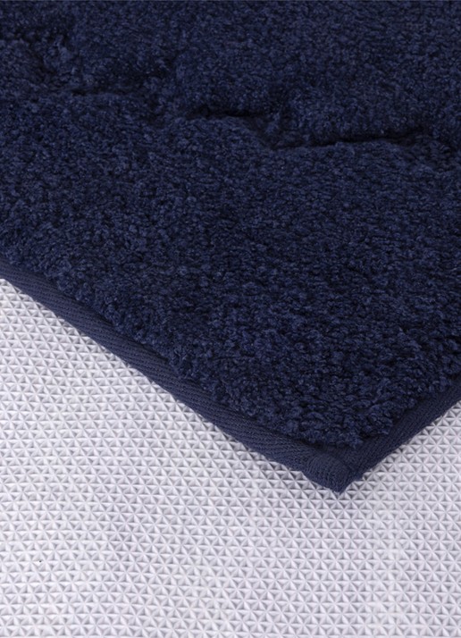 Lacoste L Héritage badmat 50 x 80 cm - voorkant 2 donkerblauw