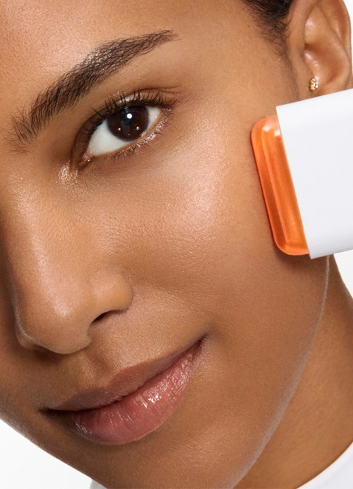 Lancôme UV Expert Supra Screen Invisible Sun Stick SPF 50 - zonnebrand stick - detail 3 undefined