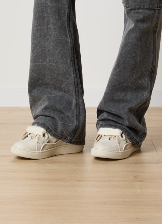 Lanvin Curb sneaker van kalfsleer met suède details - voorkant 3 beige