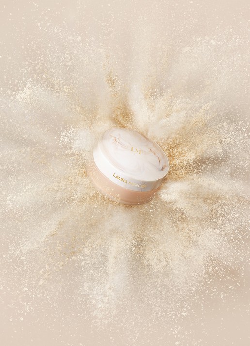 Laura Mercier Translucent Loose Setting Powder - losse poeder - detail 4 translucent medium / deep
