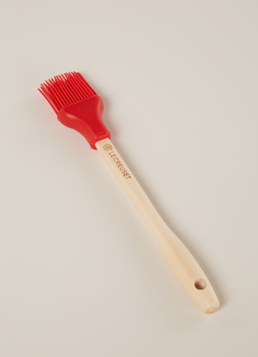 Le Creuset Bakkwast 17,5 cm - voorkant 2 kersenrood / rood