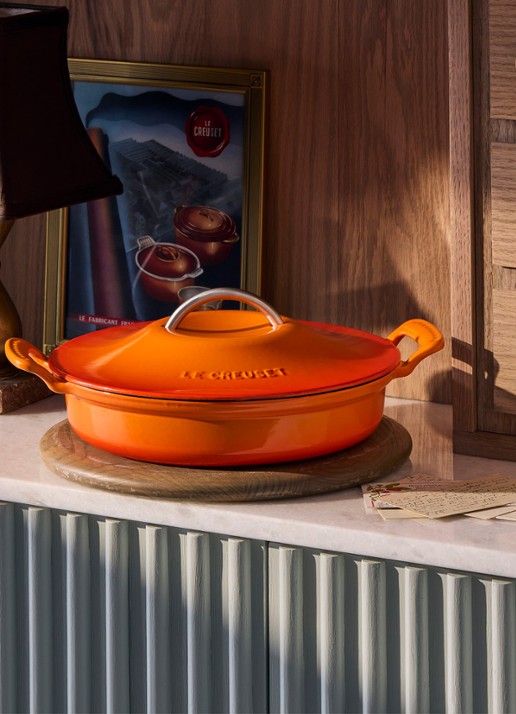 Le Creuset Campagnard Modern Heritage braadpan 28 cm - voorkant 5 oranjerood