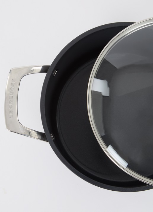 Le Creuset Essential Non-Stick Ceramic kookpan Ø20 cm - voorkant 3 zwart