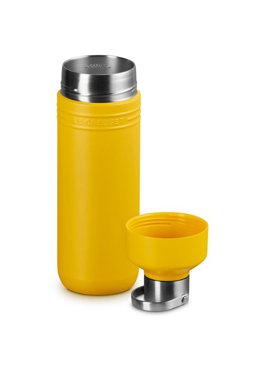 Le Creuset On The Go waterfles 1 liter - detail geel
