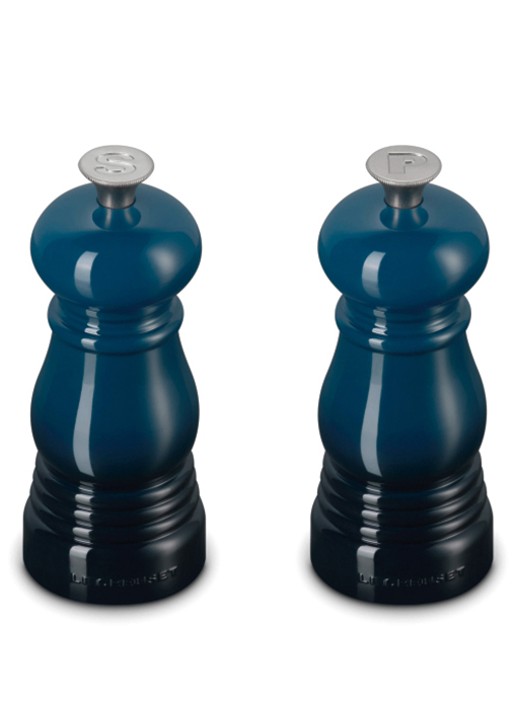 Le Creuset Peper- en zoutmolen 2-delig - voorkant 3 donkerblauw