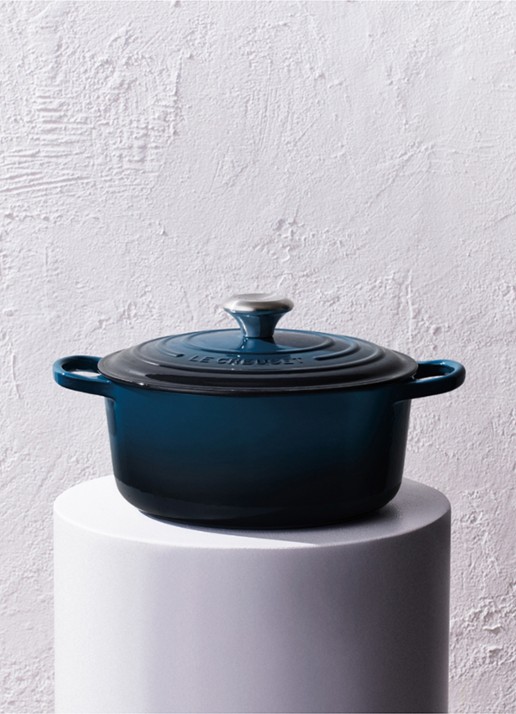 Le Creuset Signature braad-/stoofpan Ø24 cm - detail 6 donkerblauw