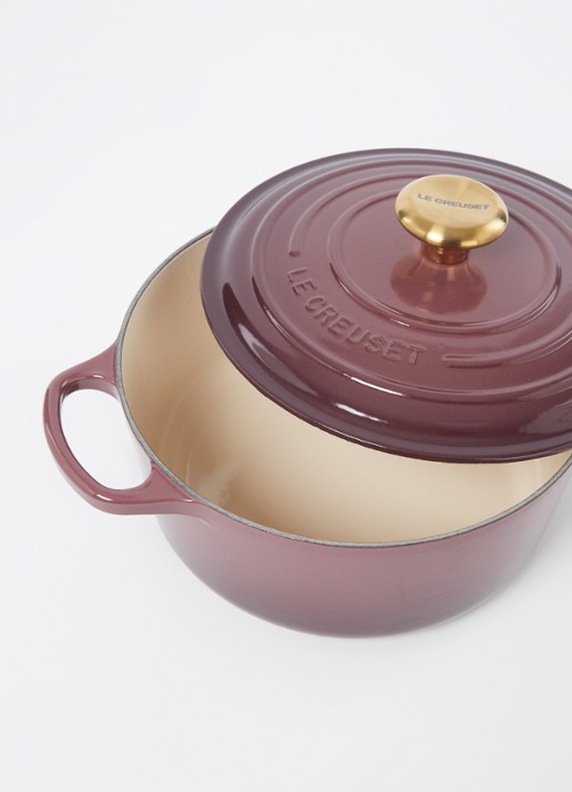 Le Creuset Signature braadpan Ø24 cm - voorkant 2 fig / paars