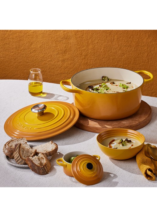 Le Creuset Signature braadpan 24 cm  - detail 5 nectar / oranje