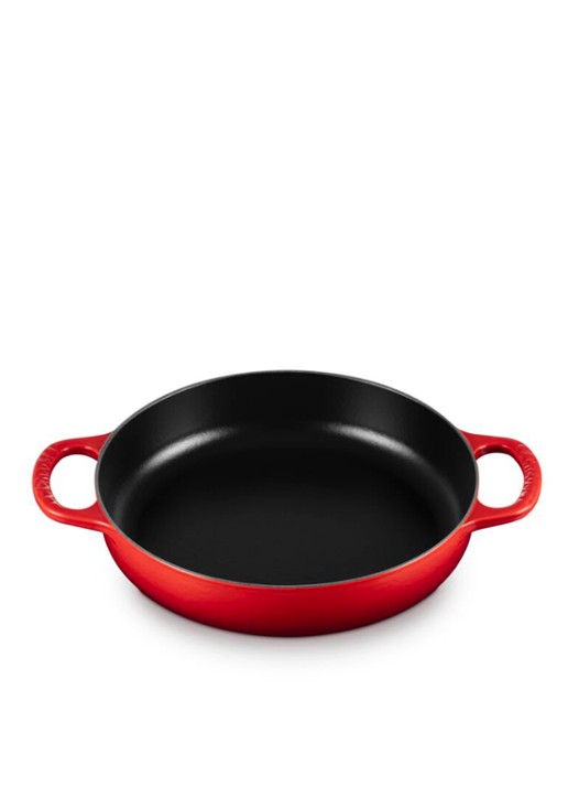 Le Creuset Signature hapjespan 28 cm  - voorkant 4 donkerrood