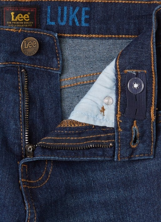 LEE Luke slim fit jeans met stretch - detail 5 donkerblauw