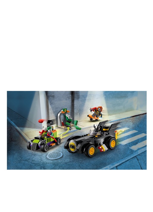 LEGO DC Comics Super Heroes Batman vs. The Joker: Batmobile achtervolging - 76180 - detail 2 zwart