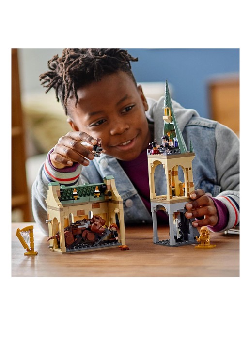 LEGO Harry Potter Zweinstein: Pluizige ontmoeting - 76387 - detail 5 bruin