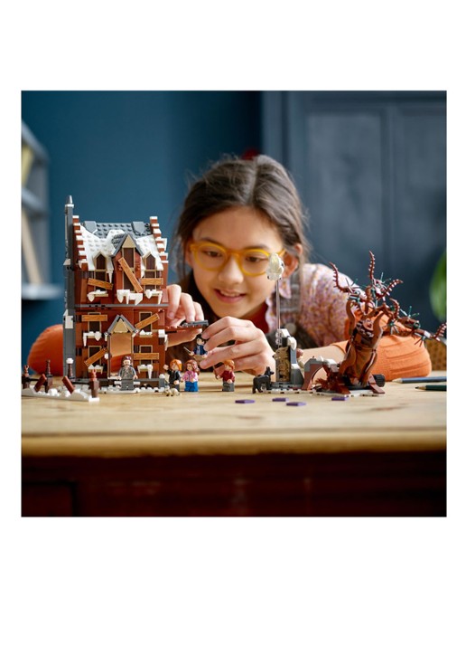 LEGO Het Krijsende Krot & De Beukwilg - 76407 - detail 5 multicolor