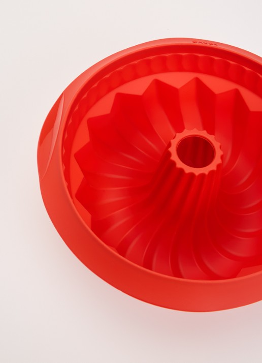 Lékué Bakvorm voor savarin 22 cm - detail rood