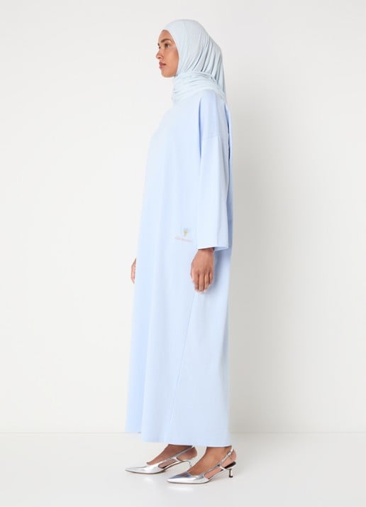 LES Atelier Ilya maxi jurk met borduring - voorkant 5 lichtblauw