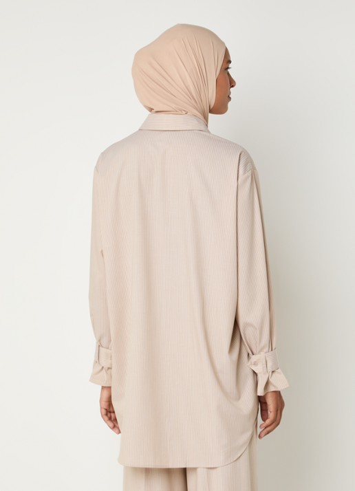 LES Atelier Salmia blouse met borstzak en streepprint - achterkant khaki