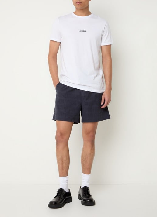 Les Deux Charlie straight fit korte broek met steekzakken  - voorkant 2 donkerblauw