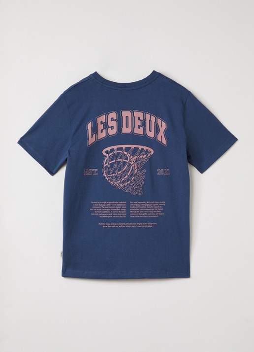 Les Deux Hope T-shirt met logo- en backprint - voorkant 2 indigo
