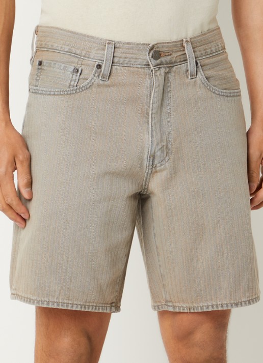 Levi's 468 straight leg korte broek van denim met gekleurde wassing