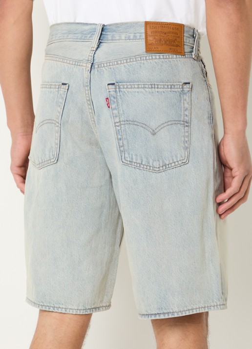 Levi's 478 loose fit korte broek van denim met lichte wassing - achterkant 2 indigo