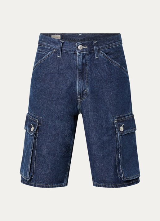 Levi's 478 loose fit korte cargobroek van denim - voorkant indigo