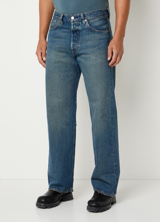 Levi's 501 loose fit jeans met medium wassing - detail indigo