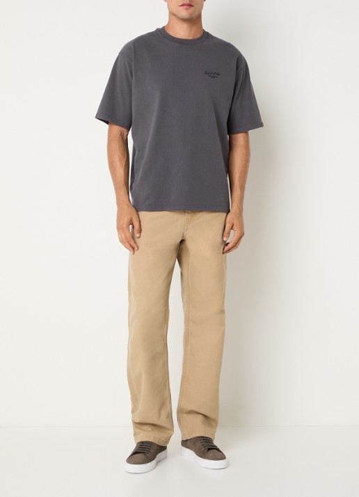 Levi's 568 loose fit cargobroek met steekzakken - voorkant 5 oranjebruin