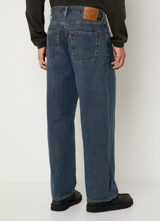 Levi's 578 straight leg jeans met medium wassing - achterkant indigo