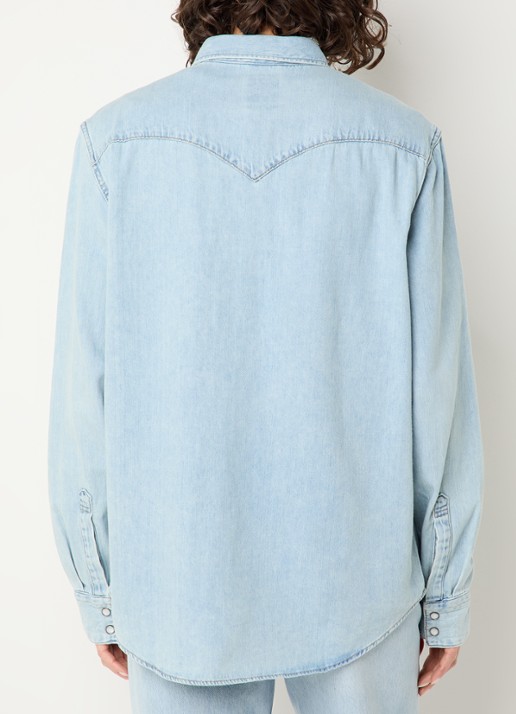 Levi's Barstow blouse van chambray met borstzakken - achterkant lichtblauw