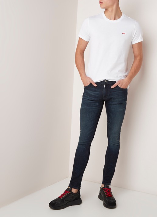 Levi's Basic T-shirt van katoen met logo - voorkant 2 wit