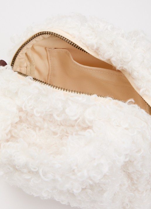 Levi's Blake Small handtas van teddy met afneembare schouderriem - detail 3 wit