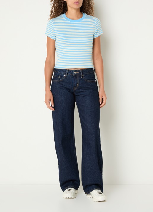 Levi's Cropped T-shirt met streepprint - voorkant 3 lichtblauw