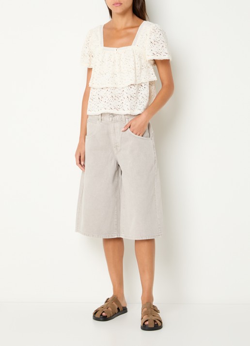Levi's High waist wide fit korte broek van denim met gekleurde wassing - voorkant 2 lichtgrijs