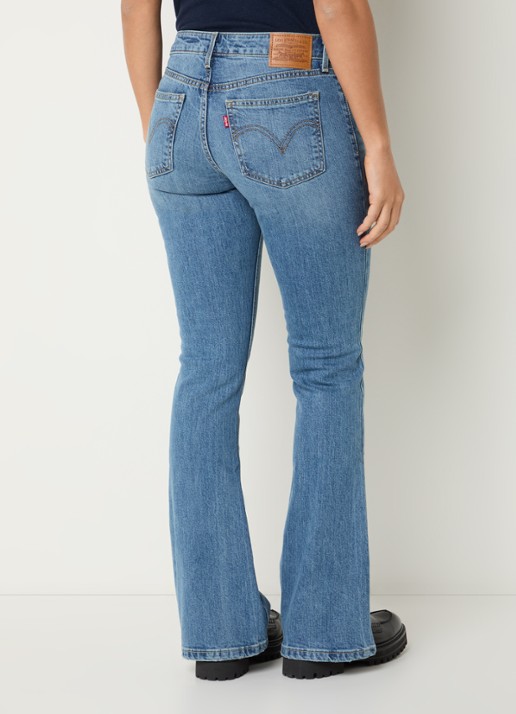 Levi's Mid waist bootcut jeans met medium wassing - achterkant 5 indigo